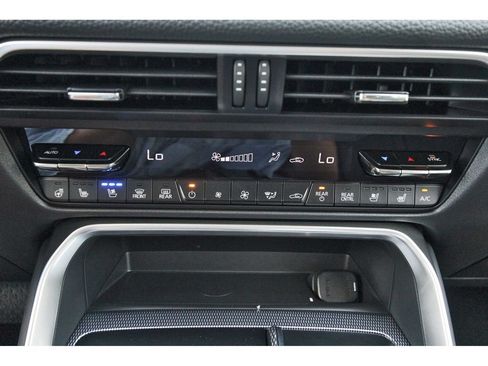 New 2026 MAZDA CX-90 3.3 Turbo w/ Preferred Package AWD/4WD image 24