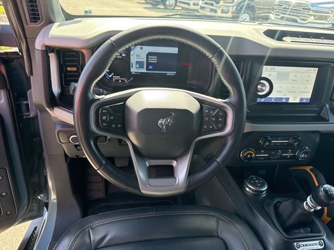 Used 2023 Ford Bronco Badlands AWD/4WD image 23