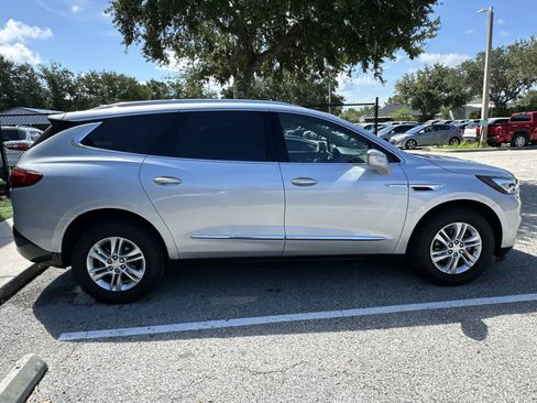 Used 2020 Buick Enclave Essence w/ Trailering Package, 5000 lbs. AWD/4WD image 10