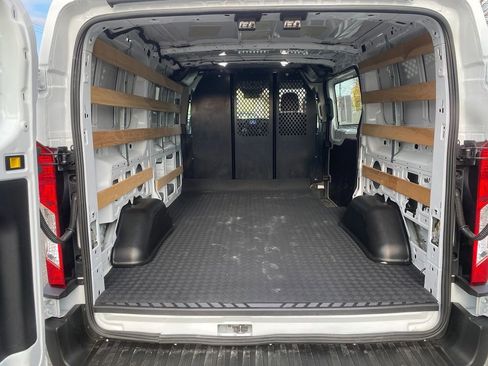 Used 2024 Ford Transit 250 Low Roof w/ Exterior Upgrade Package image 24