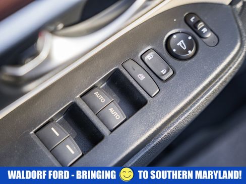 Used 2017 Honda CR-V EX-L image 37