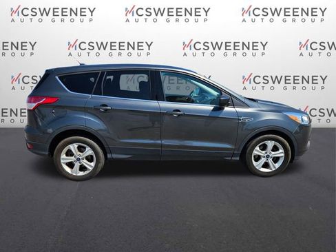 Used 2016 Ford Escape SE image 6