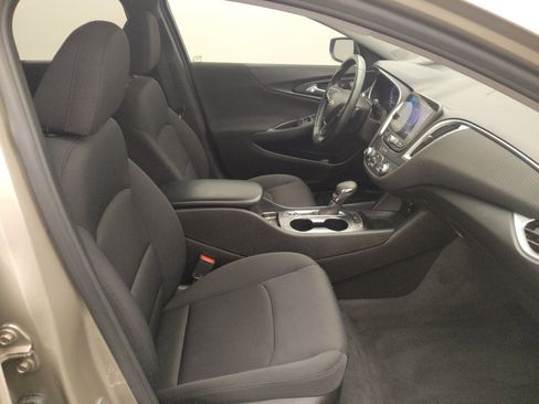 Used 2022 Chevrolet Malibu RS FWD image 21