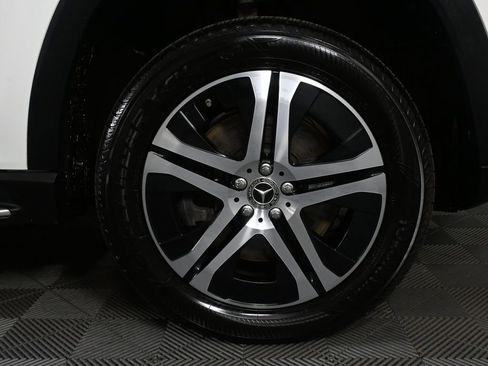 Used 2020 Mercedes-Benz GLS 450 4MATIC image 37