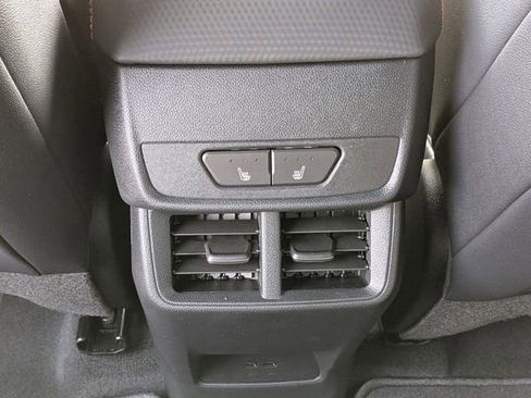 New 2026 Chevrolet Equinox RS FWD image 30