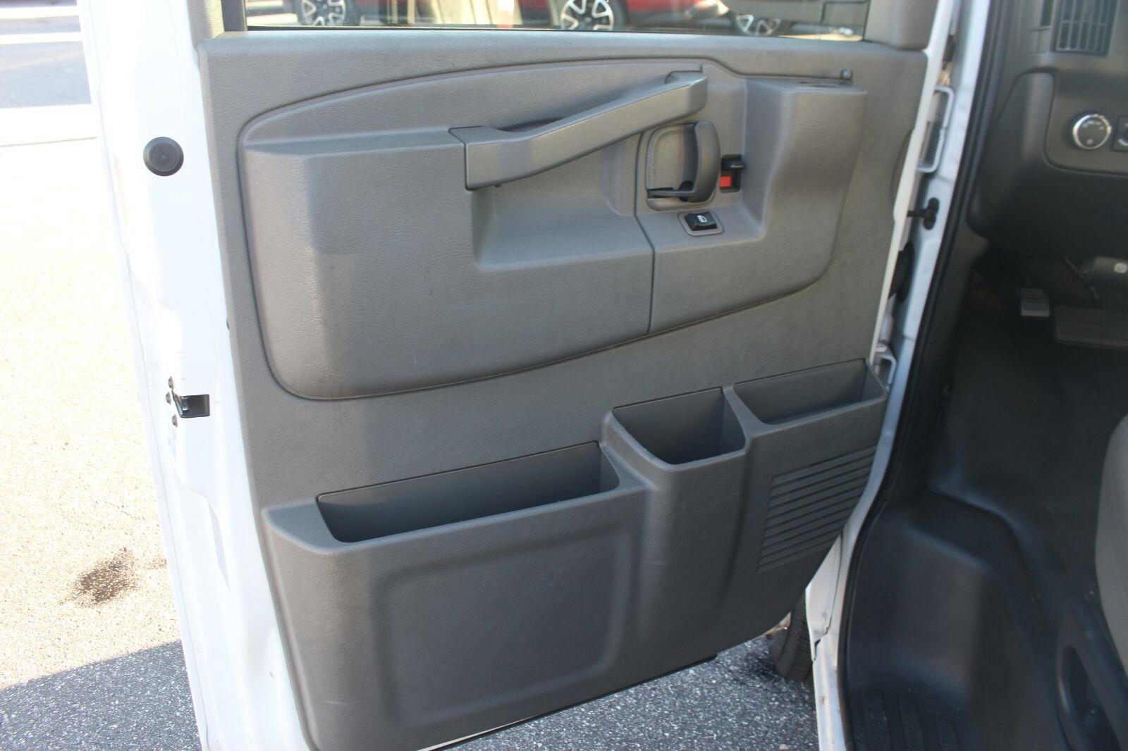Used 2021 Chevrolet Express 2500 Extended w/ Driver Convenience Package RWD image 13