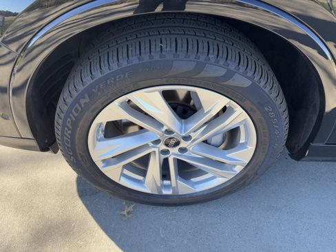 Used 2023 Audi Q7 Premium Plus w/ Premium Plus Package image 13