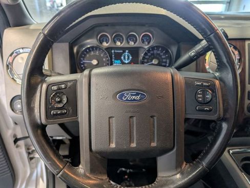 Used 2011 Ford F250 Lariat w/ Lariat Ultimate Pkg AWD/4WD image 18
