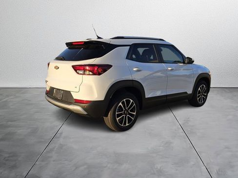 New 2026 Chevrolet TrailBlazer LT w/ Driver Confidence Package image 5