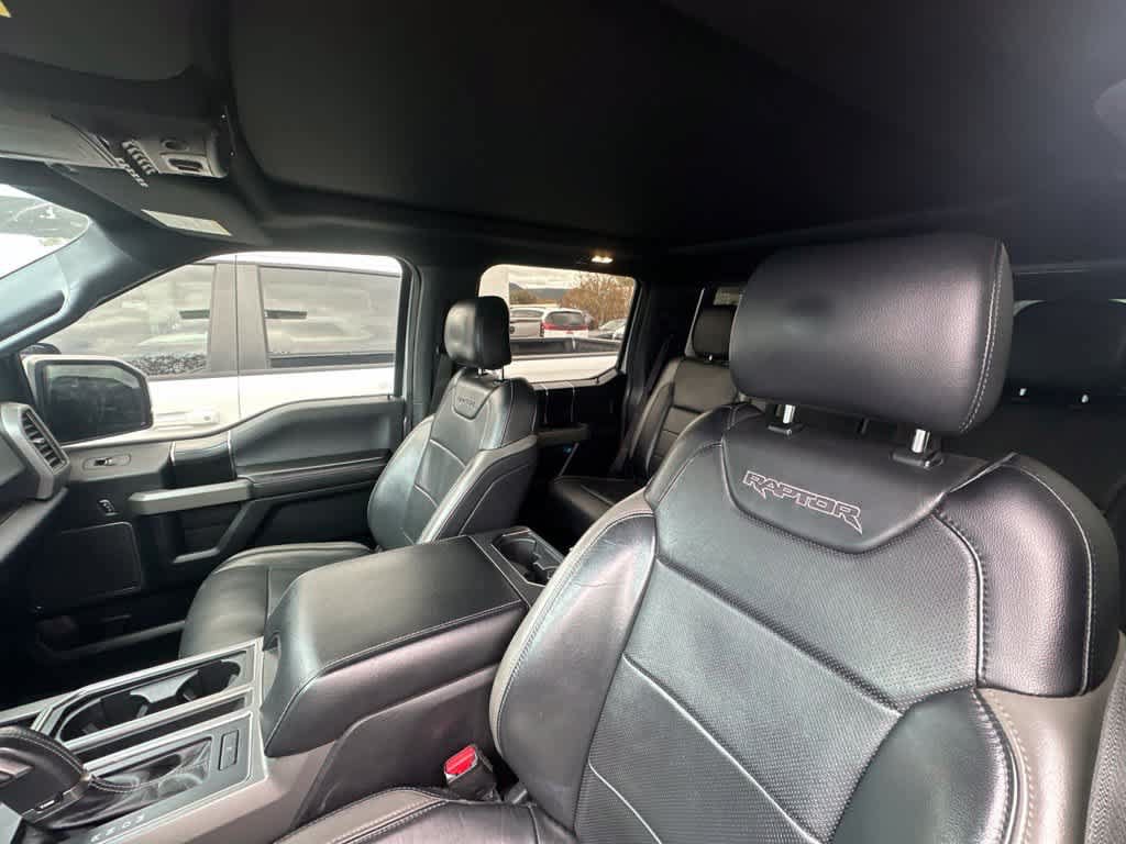 Used 2017 Ford F150 Raptor w/ Equipment Group 802A Luxury AWD/4WD image 7