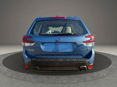 Used 2022 Subaru Forester Sport Utility 4D image 6