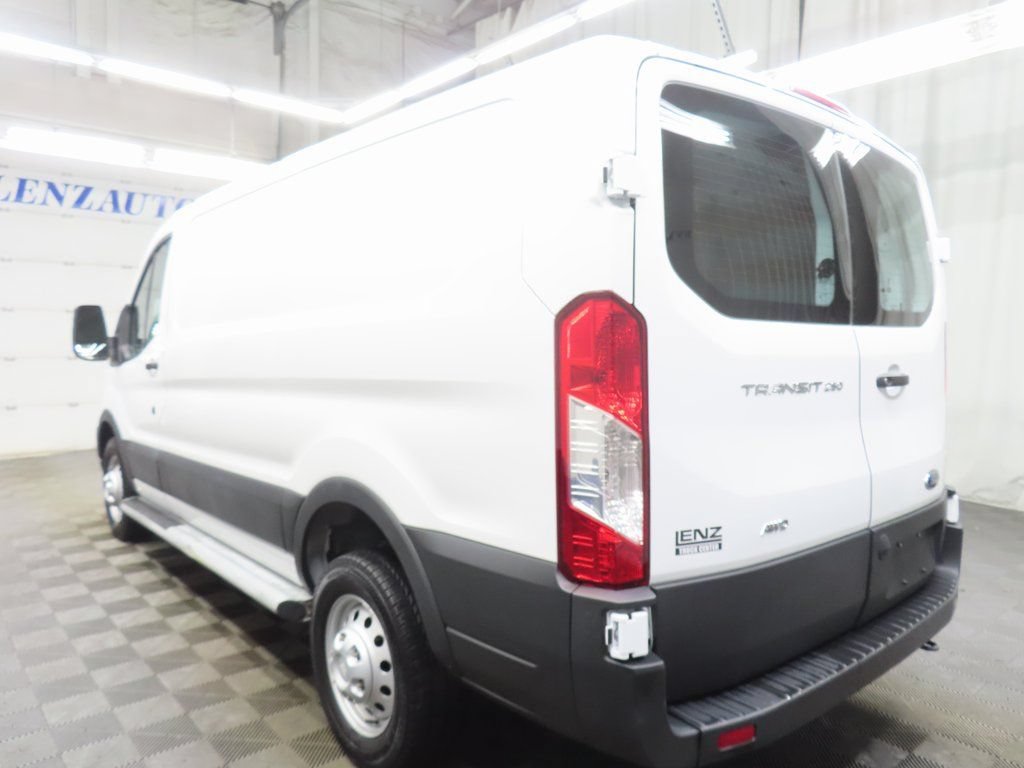 Used 2024 Ford Transit 250 Low Roof AWD w/ Exterior Upgrade Package image 6