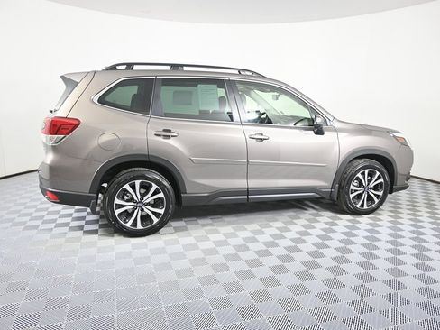 Used 2023 Subaru Forester Limited image 7