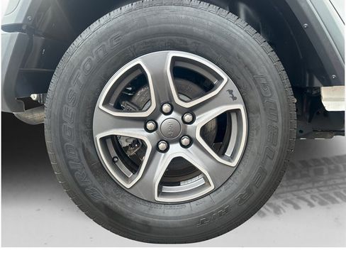Used 2018 Jeep Wrangler Unlimited Sport S AWD/4WD image 17