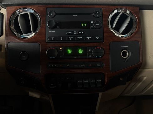Used 2008 Ford F350 King Ranch RWD image 27