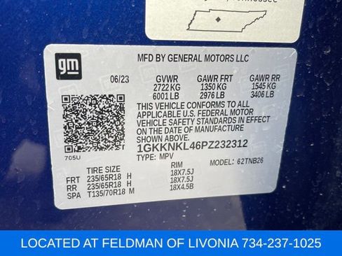 Used 2023 GMC Acadia SLE w/ Driver Convenience Package image 10