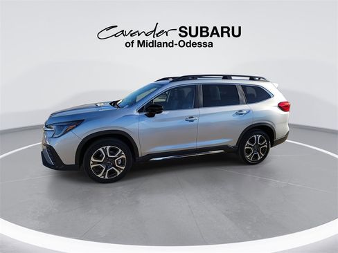 Used 2025 Subaru Ascent Limited image 5
