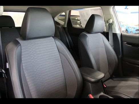 Used 2021 Kia Seltos S AWD/4WD image 24