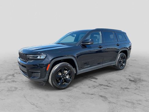 Used 2023 Jeep Grand Cherokee L Laredo AWD/4WD image 1