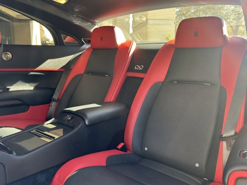 Certified 2019 Rolls-Royce Wraith image 11