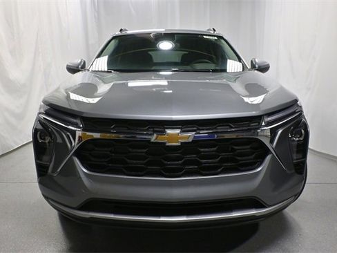 New 2026 Chevrolet Trax LT w/ Driver Confidence Package image 7