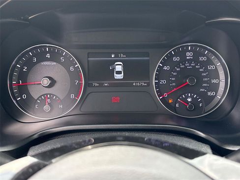 Used 2023 Kia Forte GT FWD image 12