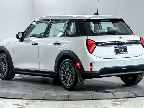 New 2026 MINI Cooper 4-Door Hardtop image 6
