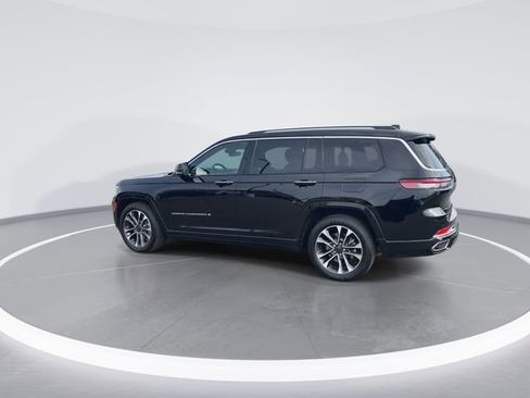 Used 2021 Jeep Grand Cherokee L Overland w/ Luxury Tech Group IV AWD/4WD image 6