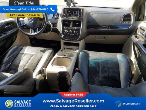 Used 2017 Dodge Grand Caravan SXT FWD image 11
