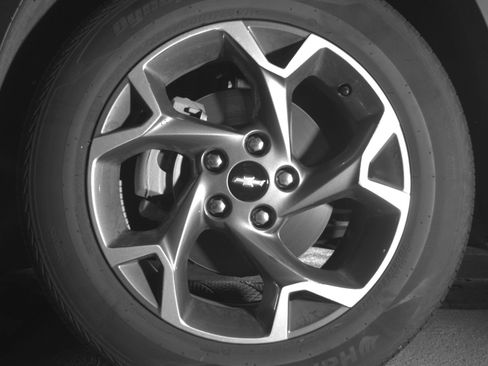 Used 2025 Chevrolet Trax LT w/ LT Convenience Package FWD image 12