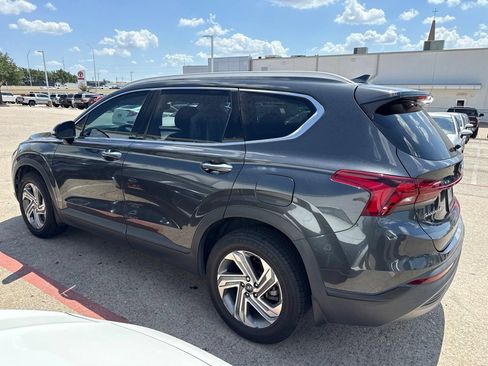 Used 2023 Hyundai Santa Fe SEL FWD image 4
