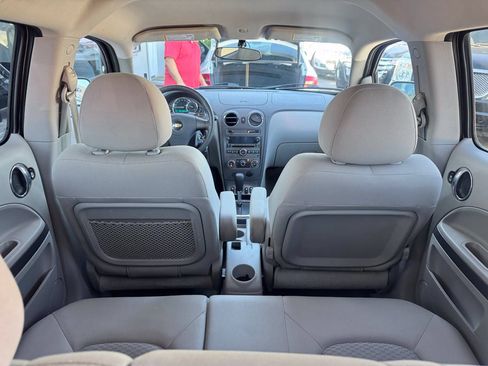Used 2008 Chevrolet HHR LT FWD image 27