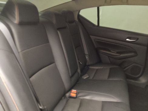 Used 2019 Nissan Altima 2.5 SR FWD image 19