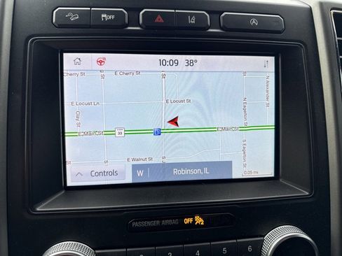 Used 2021 Ford Expedition XLT image 39