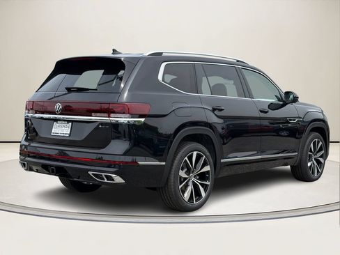New 2026 Volkswagen Atlas SEL Premium R-Line AWD/4WD image 3