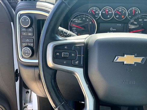 Used 2019 Chevrolet Silverado 1500 LT w/ Convenience Package AWD/4WD image 15