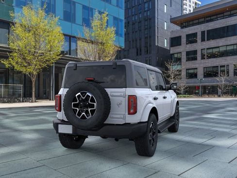 New 2026 Ford Bronco Outer Banks AWD/4WD image 8