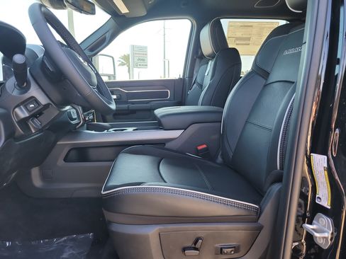 New 2026 RAM 3500 Laramie AWD/4WD image 13