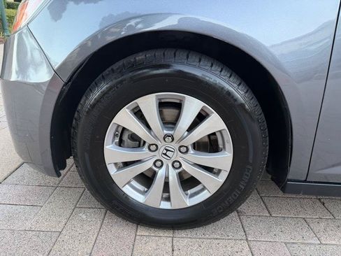 Used 2016 Honda Odyssey SE image 22