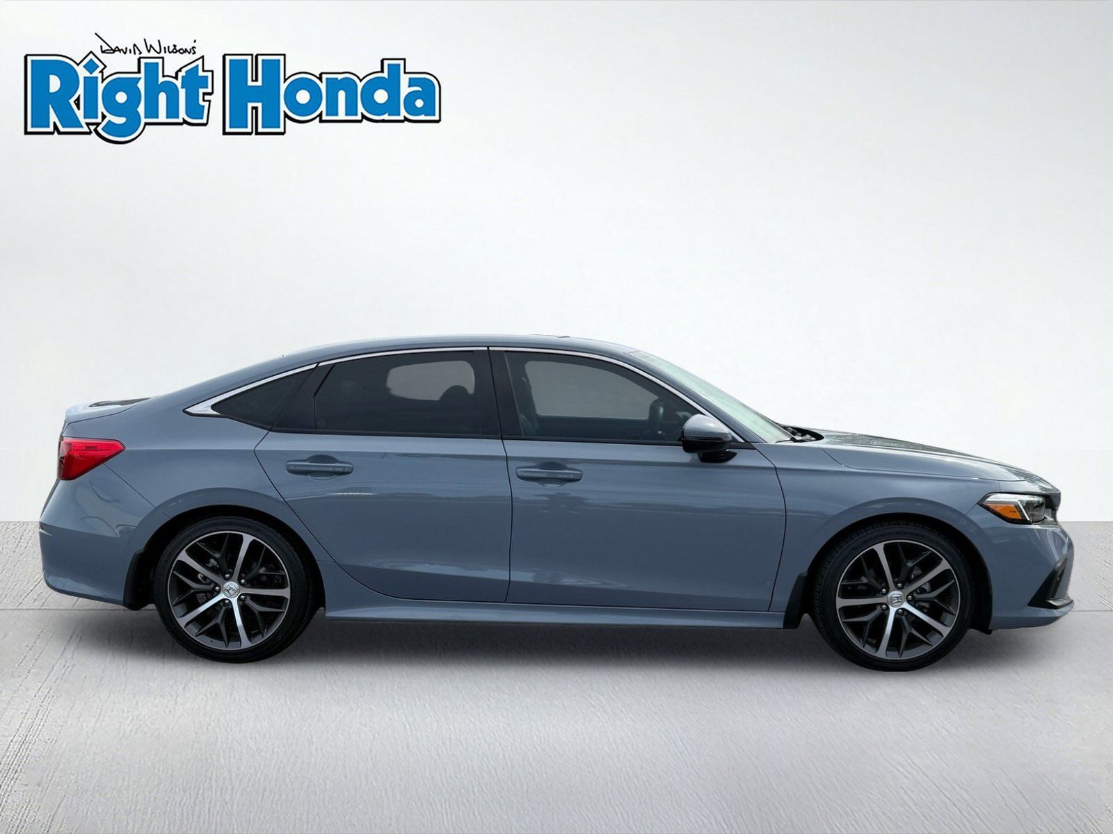Used 2024 Honda Civic Touring image 10