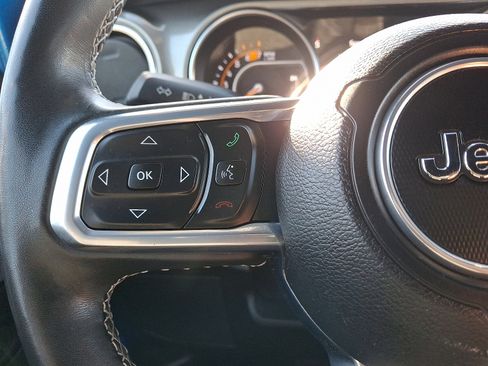 Certified 2022 Jeep Wrangler Unlimited Sahara w/ LED Lighting Group image 21