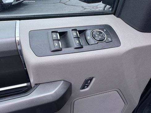 Used 2020 Ford F150 XLT w/ Equipment Group 302A Luxury RWD image 20