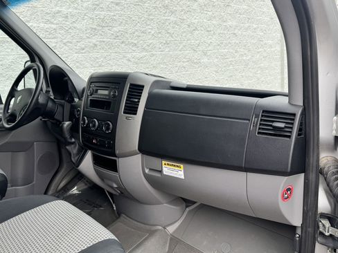 Used 2008 Dodge Sprinter 2500 w/ Rear Heater Group III image 7