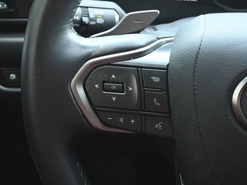 Used 2024 Lexus NX 250 FWD image 10