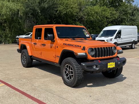 New 2025 Jeep Gladiator Rubicon w/ Convenience Group image 2