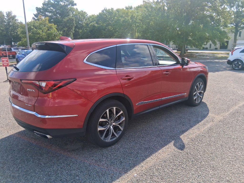 Used 2024 Acura MDX w/ Technology Package AWD/4WD image 5