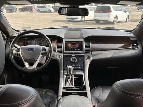 Used 2013 Ford Taurus Limited image 20