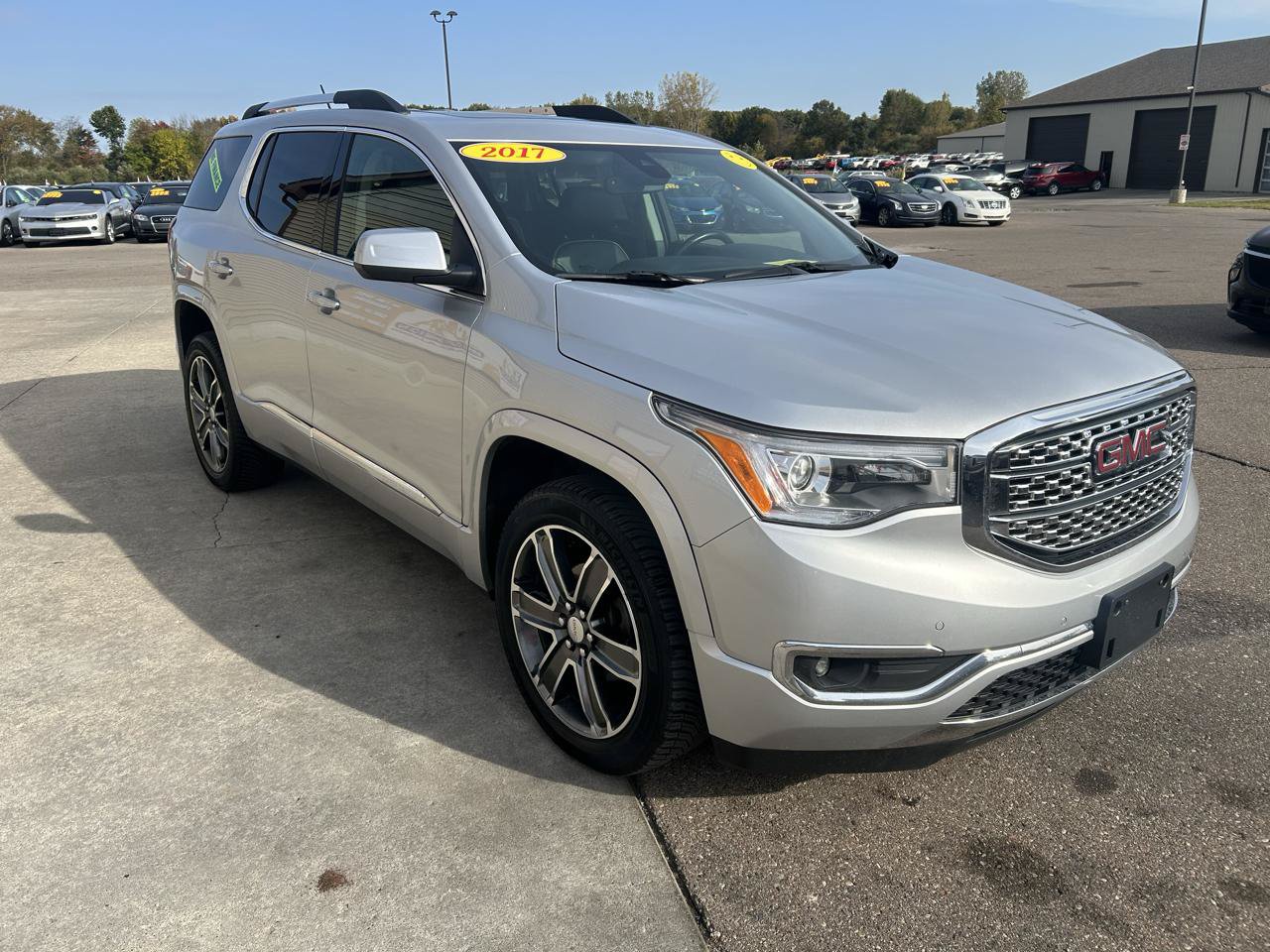 Used 2017 GMC Acadia Denali AWD/4WD image 3