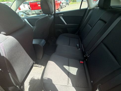 Used 2011 MAZDA MAZDA3 s Sport FWD image 13