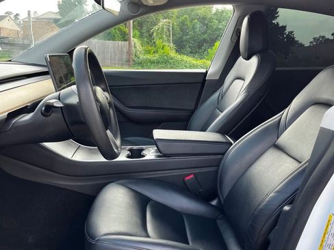 Used 2020 Tesla Model Y Long Range AWD/4WD image 14